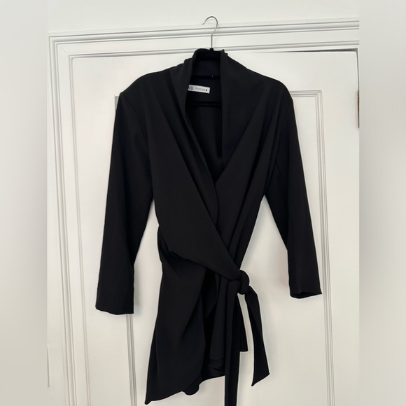 Black Tie Front Blazer - Picture 1 of 3